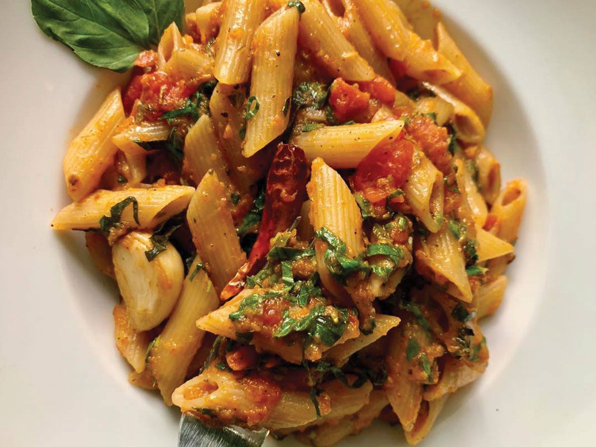 Basil Penne all'Arrabbiata