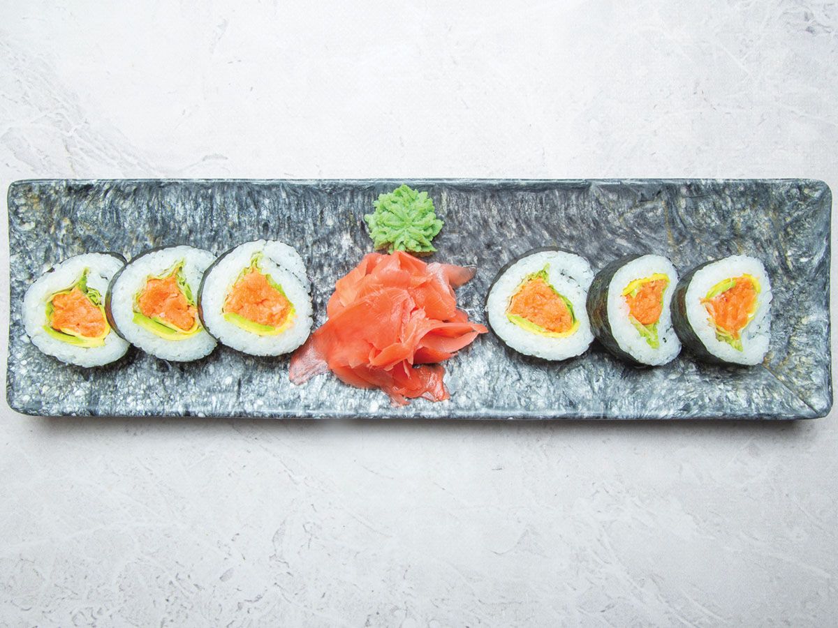 Mono Maki Salmon Tempura 6 Pieces