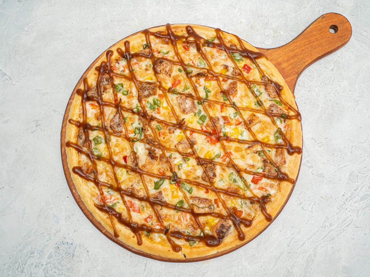 Chicken BBQ Italian Pizza