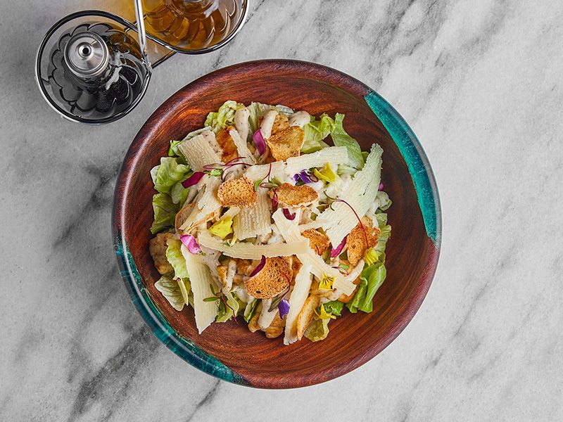 CHICKEN CAESAR SALAD