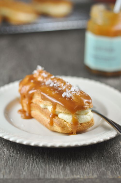 Caramel Éclair