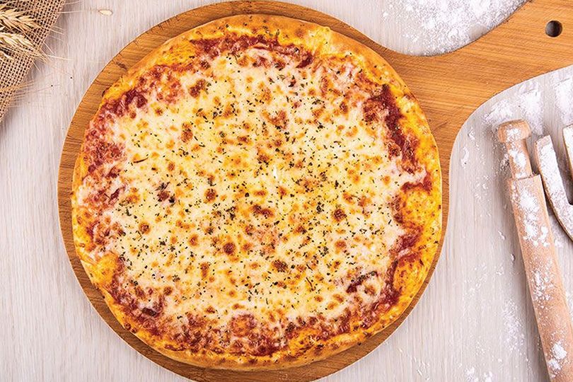 Chicago Hot Dog pizza