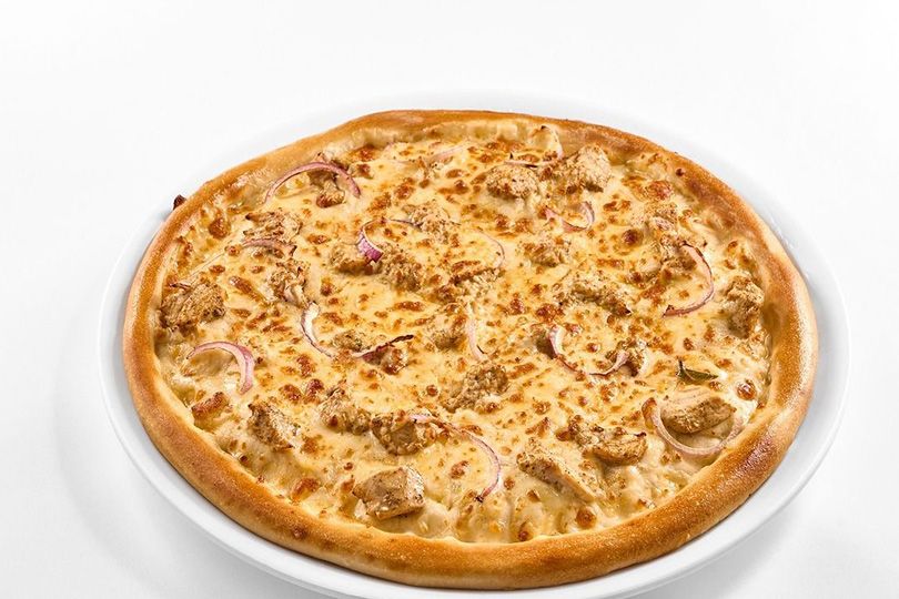 Small Chicken Alfredo Pizza