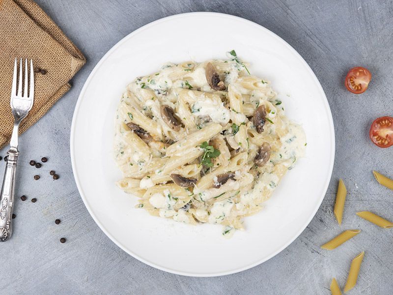 Chicken pasta with blue cheese