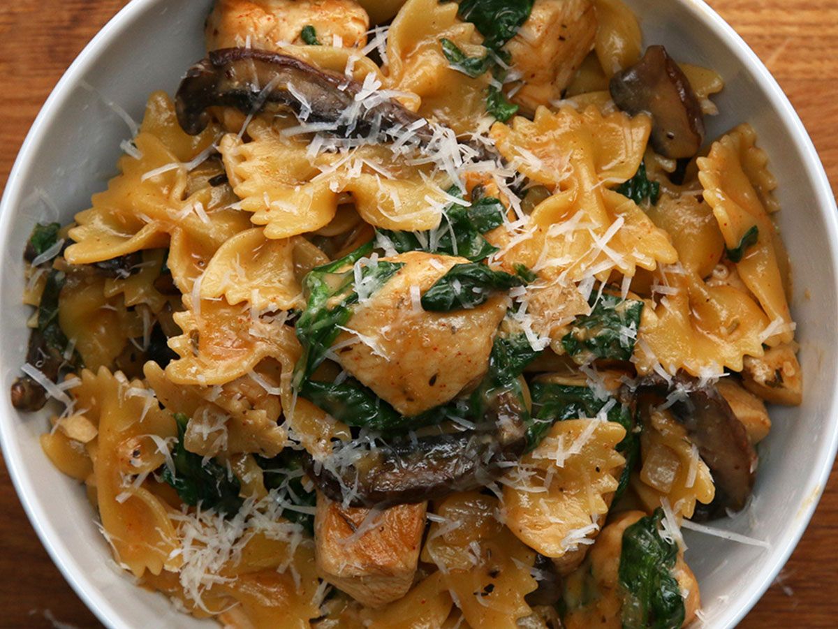 Chicken Brown Sauce Pasta