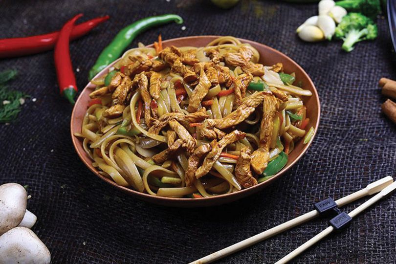 Noodles with Chicken Medium