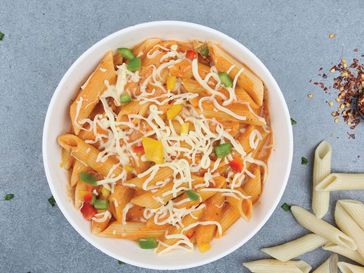 Special Pasta With Chicken And Mozzarella Cheese Casserole