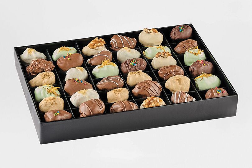 Chocolate Dates Premium Box