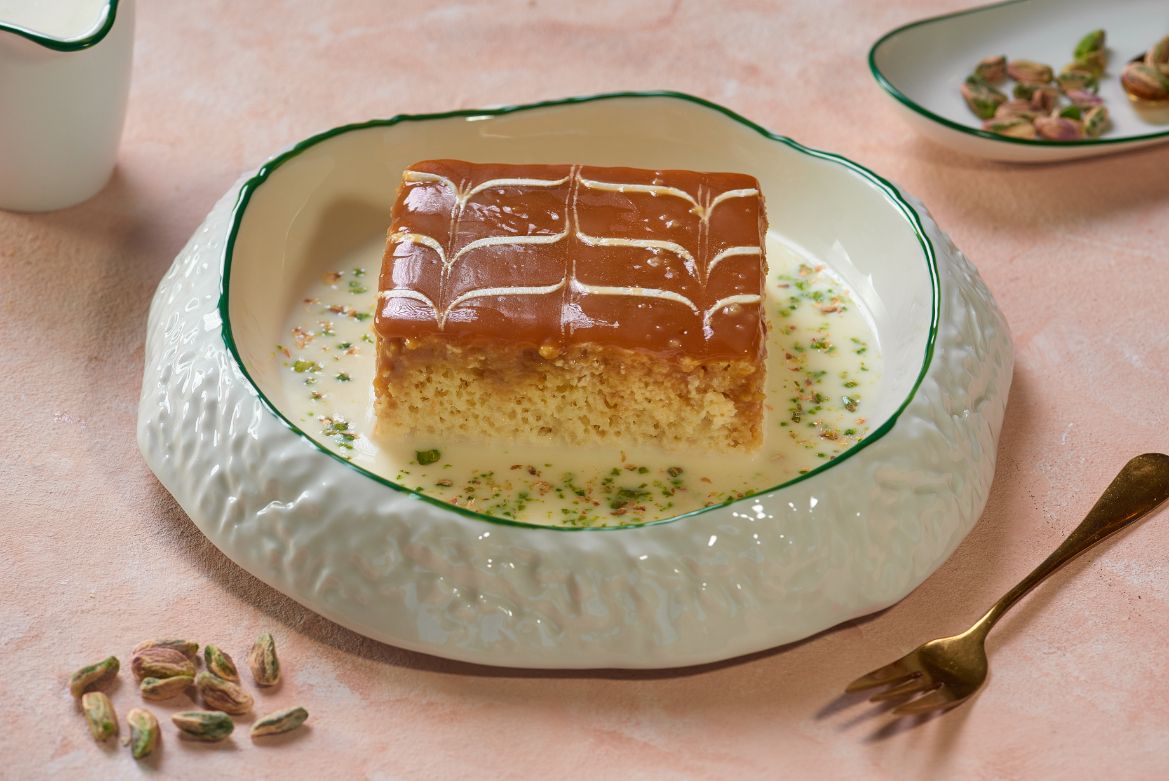 Triliche Caramel Cake