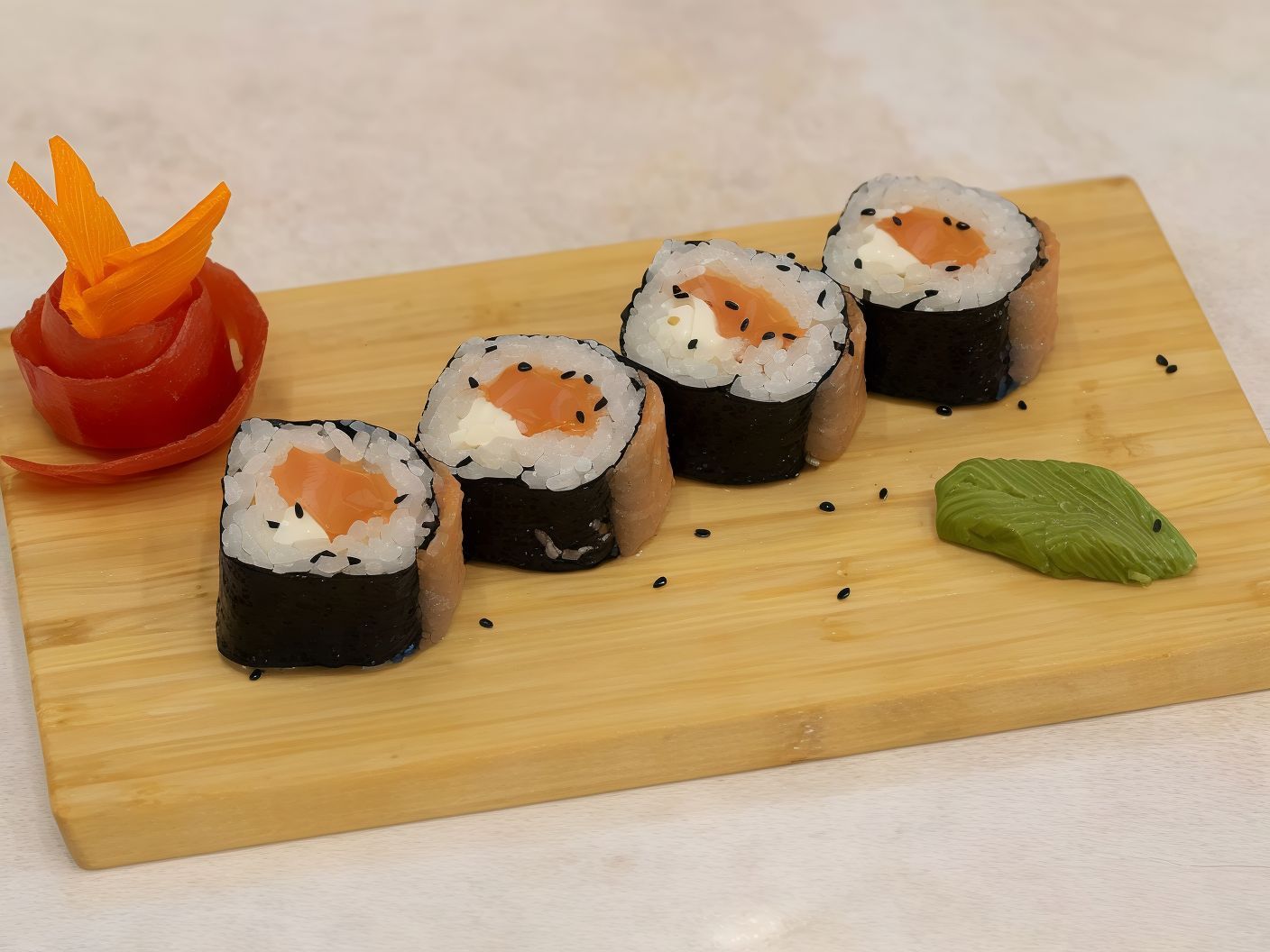 Dynamite roll
