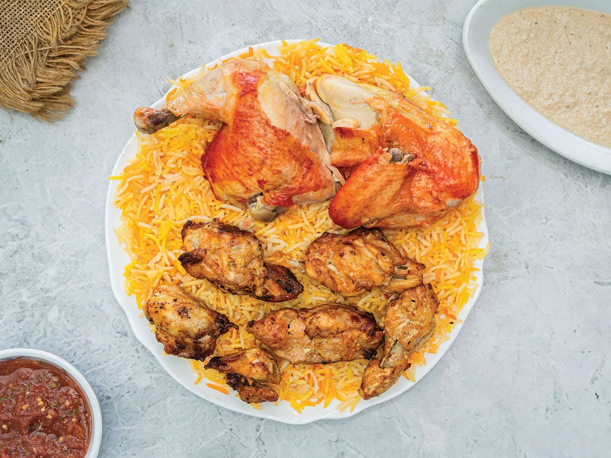 نصف فرخة وربع كيلو شيش طاووق