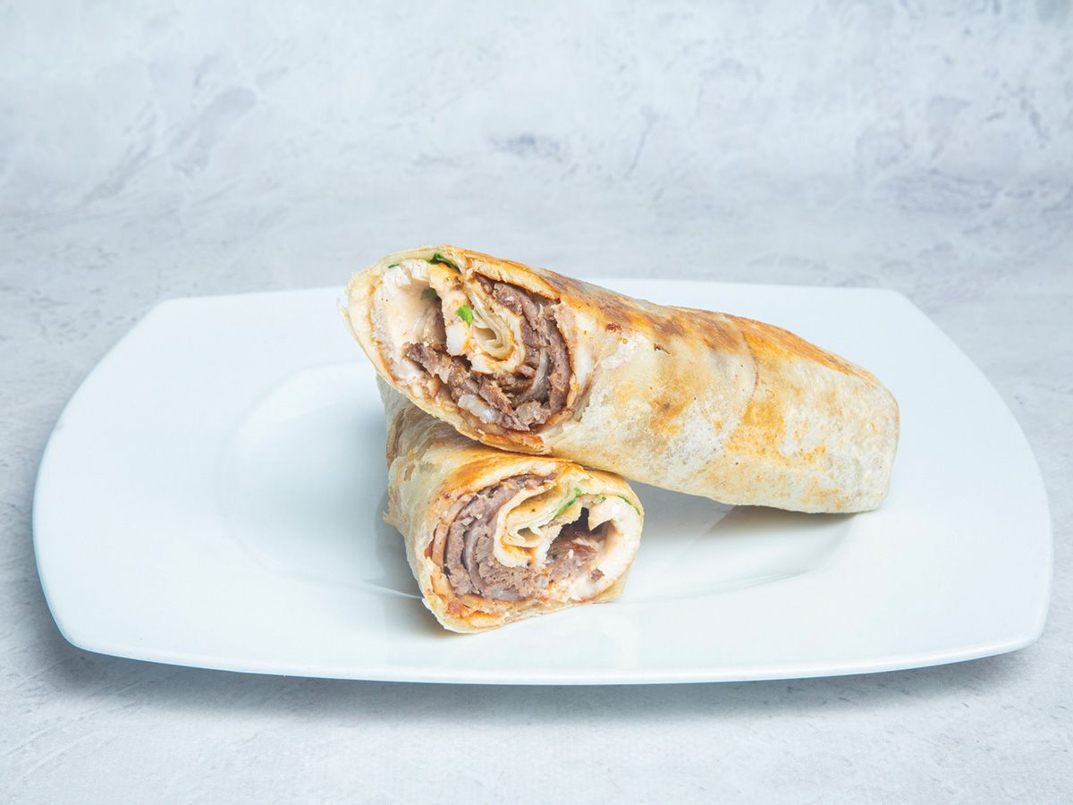Super Large Chicken And Meat Shawarma Mix Sandwich