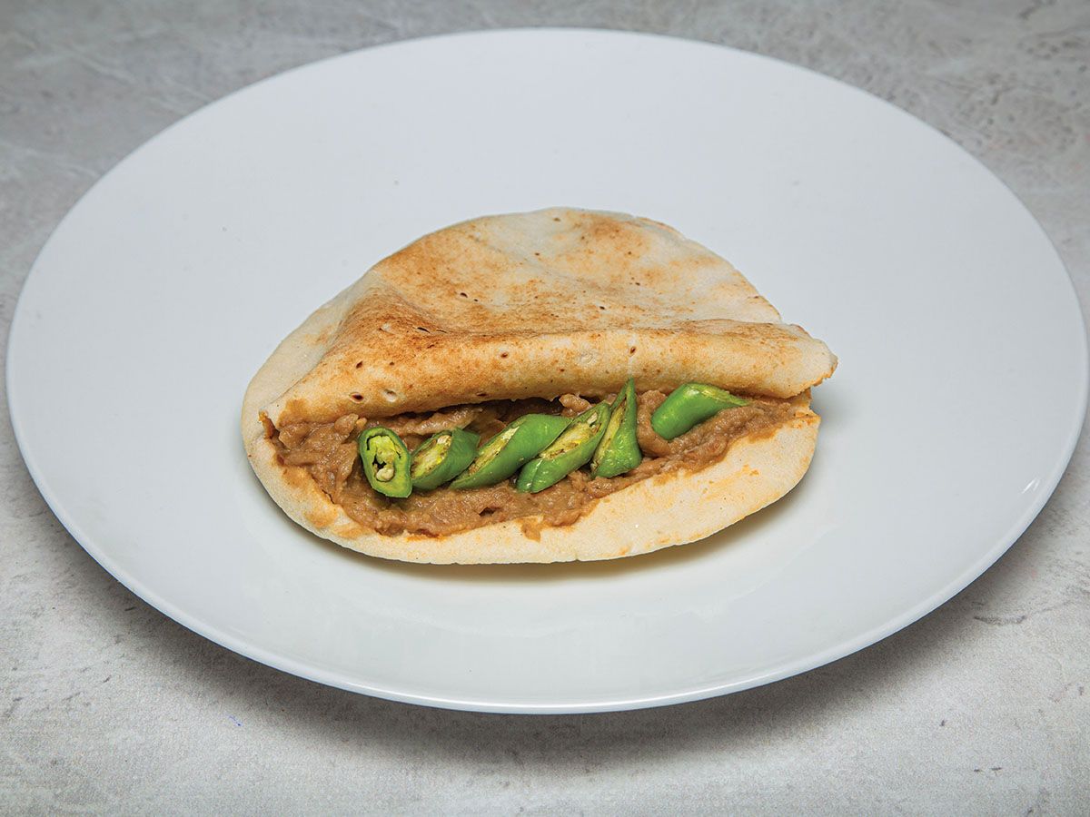 Foul Sandwich with Peppers