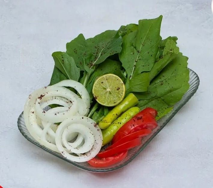 ٌWatergrass with onion salad