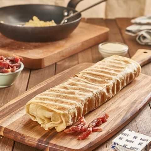 Shetir Kiri cheese with Pastrami