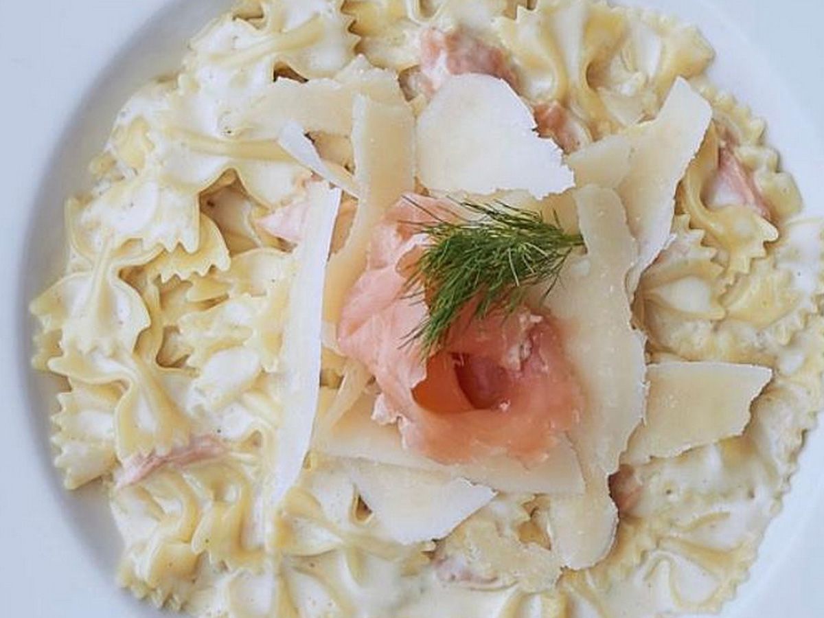 Farfalle Smoked Salmon Pasta