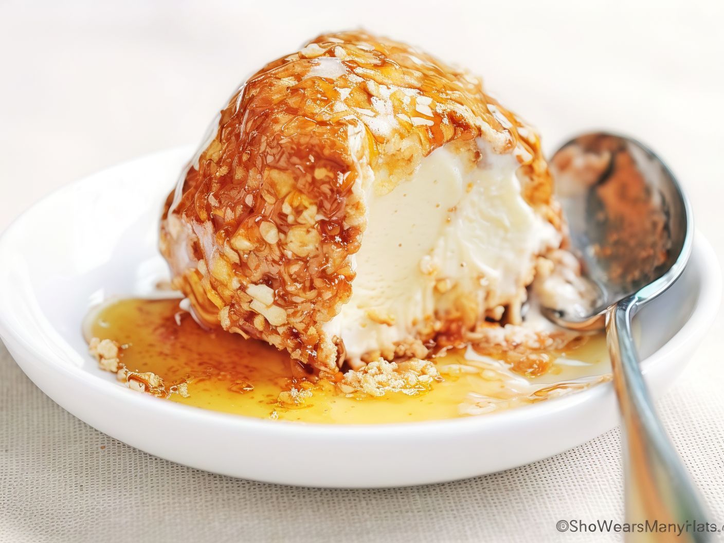 D05- Fried Ice Cream with Honey