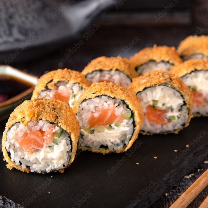 Fried Salmon Maki Roll