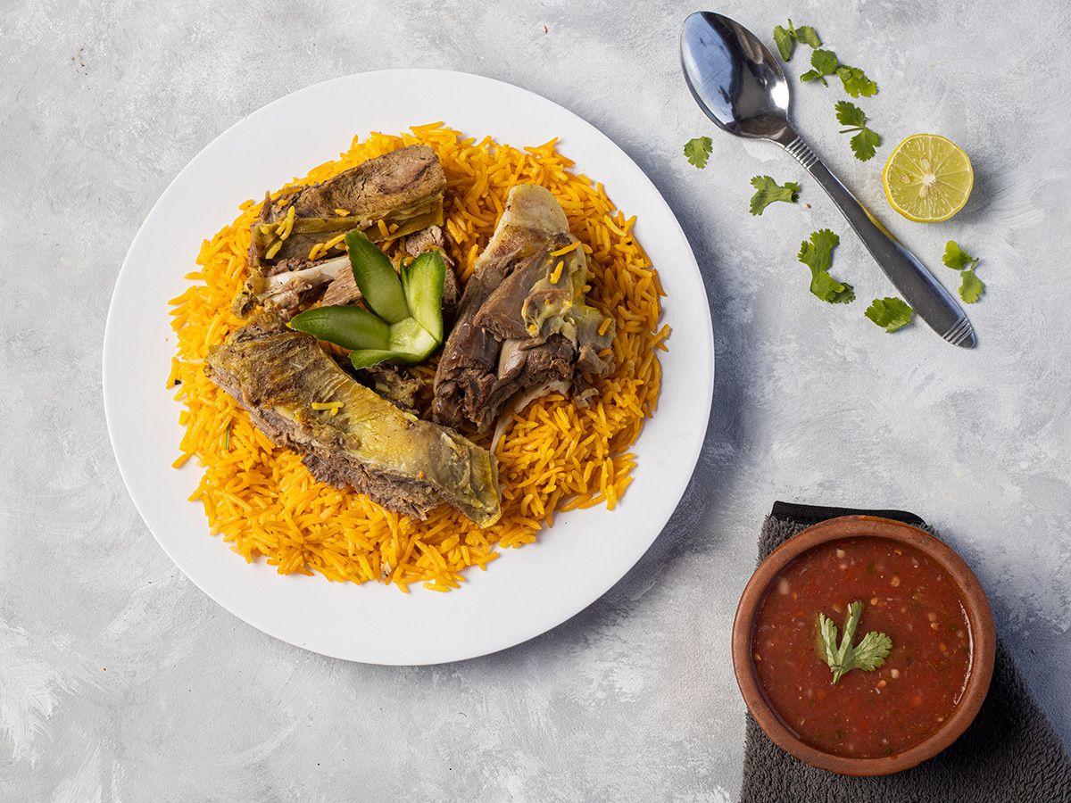 Meat Nafar, rice and sauce