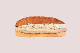 Halawa With Qeshta Sandwich