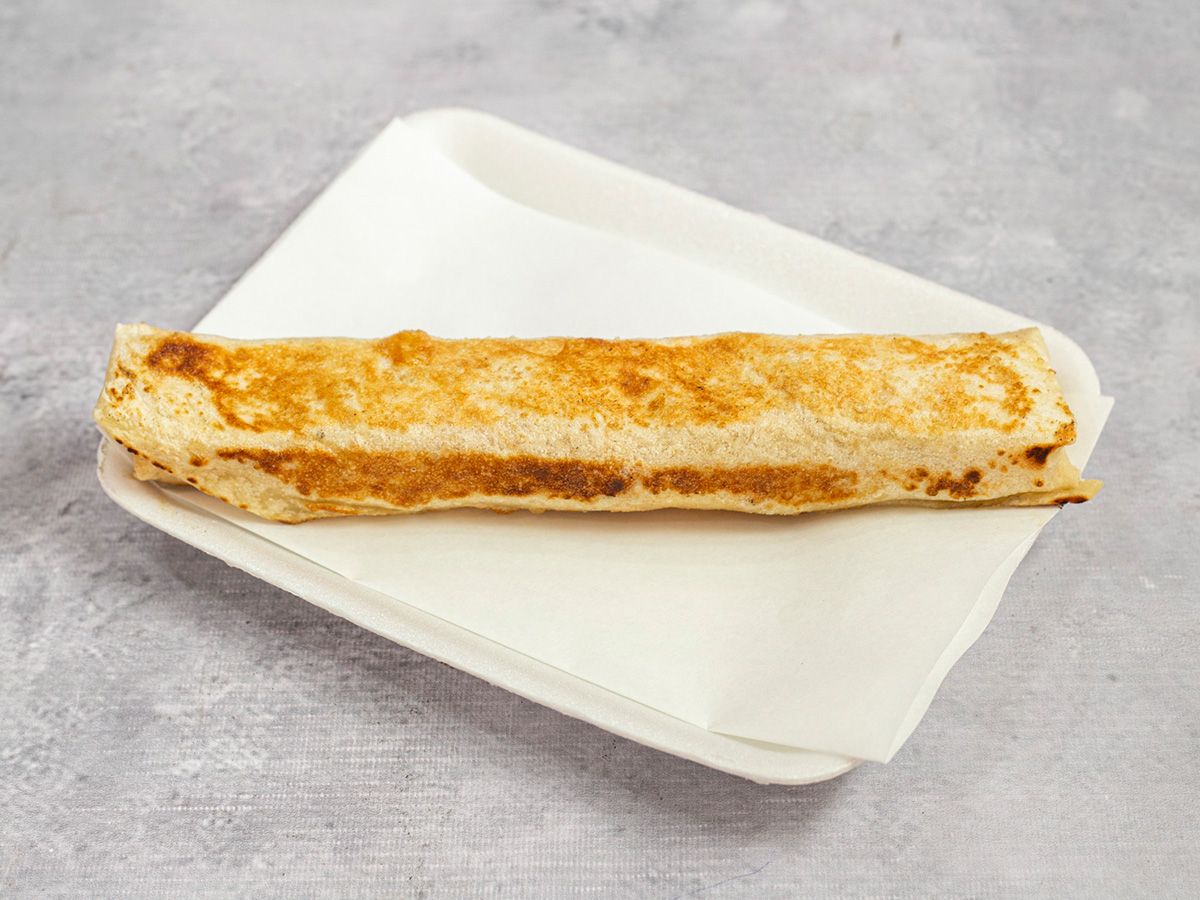 Syrian grilled chicken breast sandwich