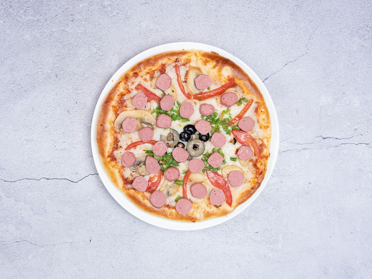 Hot Dog Pizza (Pan or Classic)