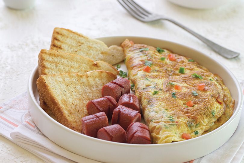 Hot Dog & Omelette