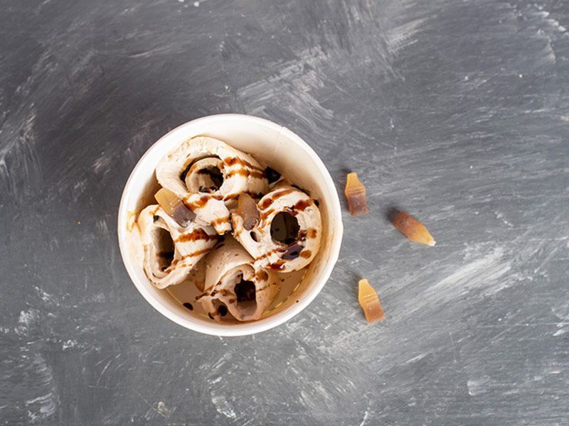 Jelly Cola Ice Cream Roll