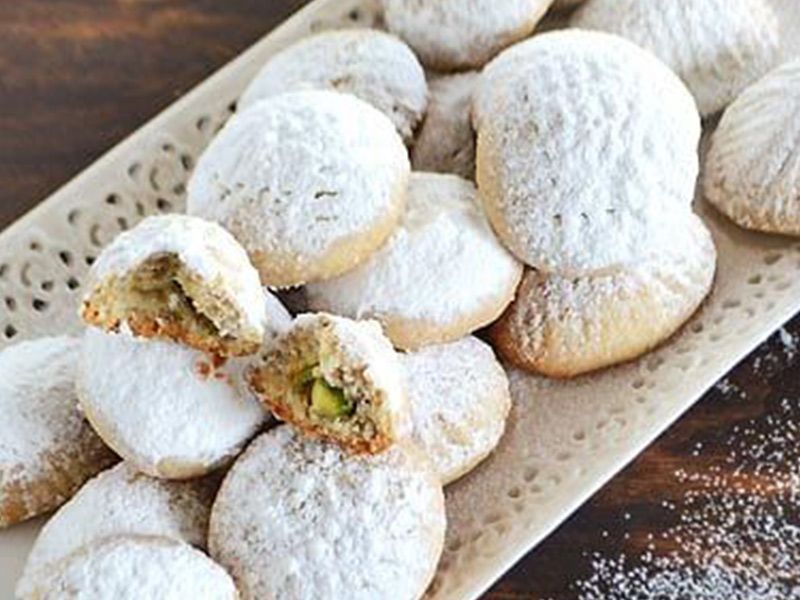Hazelnut Eid Kahk