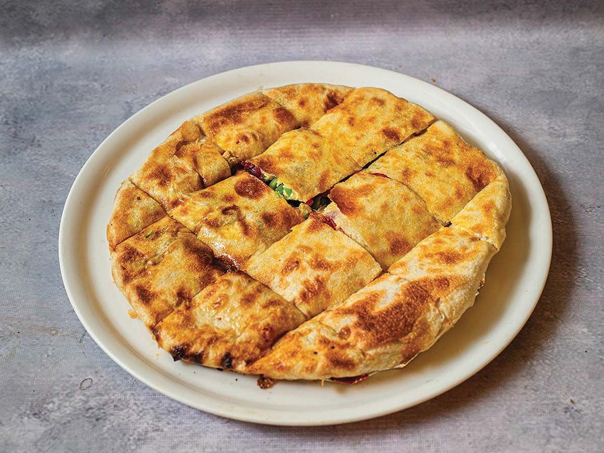 Large Eastern Chicken Pie