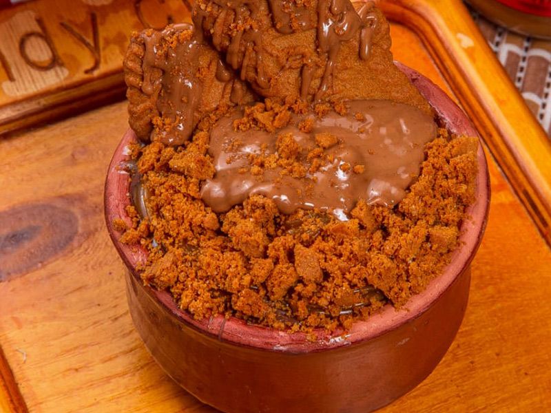Molten Cake Bram* Lotus