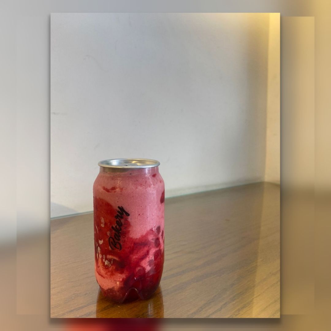 Milk Shake Boba Strawberry Can
