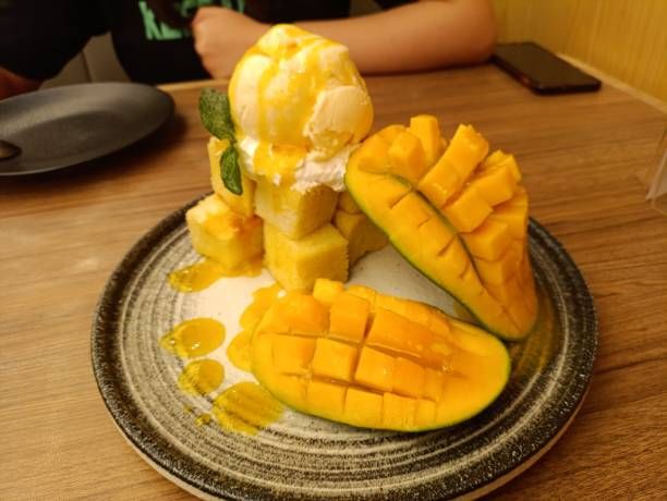 Mango with kiwi