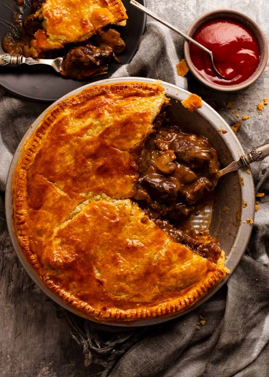 Zatoona Meat Mix Pie