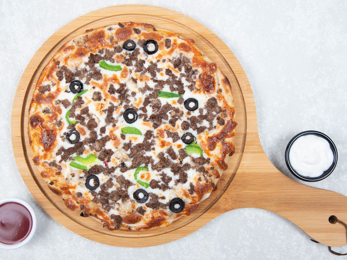 Minced Meat Pizza