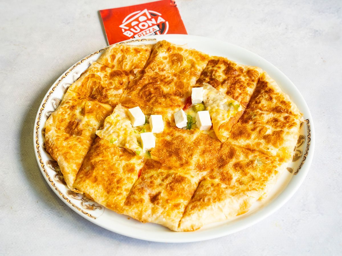 Oriental Mixed Cheese Pizza