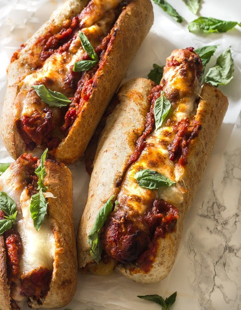 Mix Cheese With Oriental Sausage Sandwich