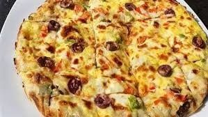 Mix Cheese And Meat Oriental Pizza