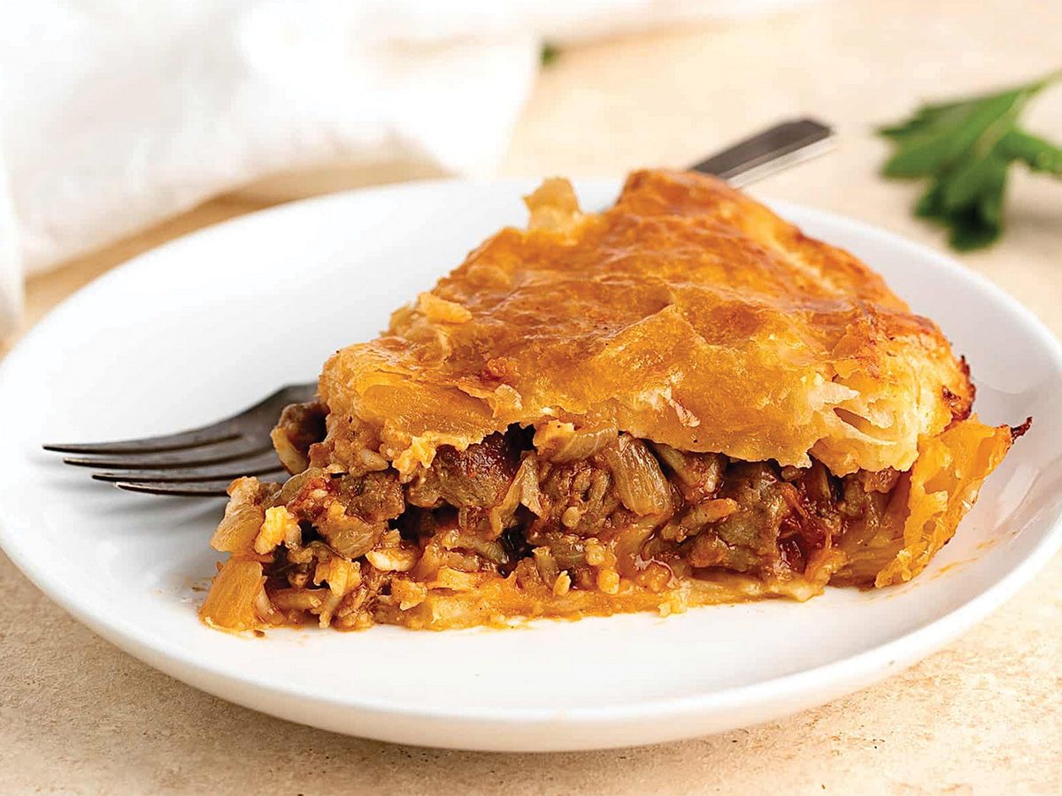 Mixed meat pie