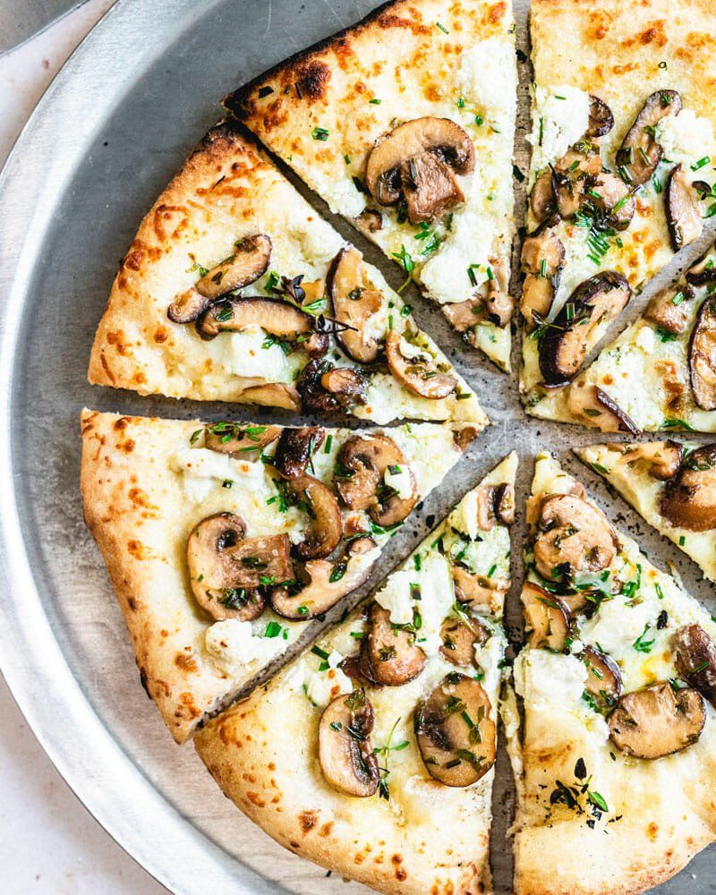 Mushroom Italian Pizza