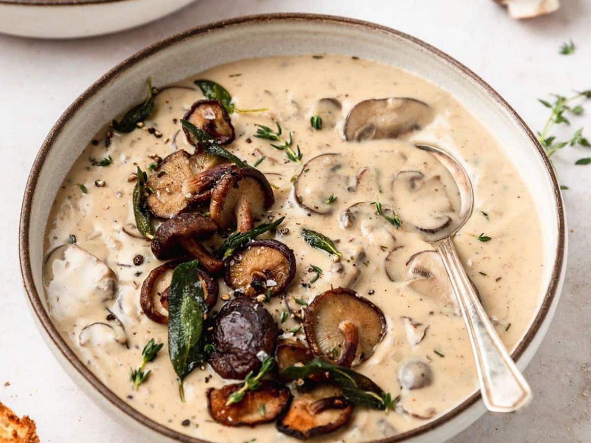 Mushroom Creamy Soup