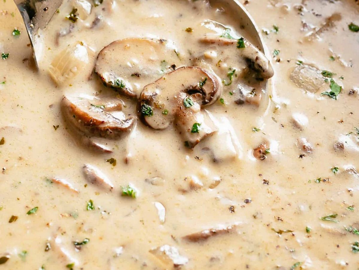 Mushrooms Creamy Soup
