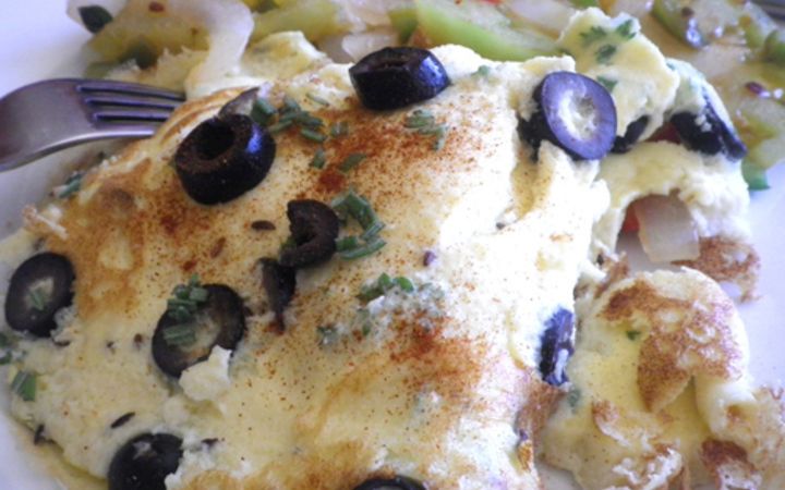 Olives Omelette Patty