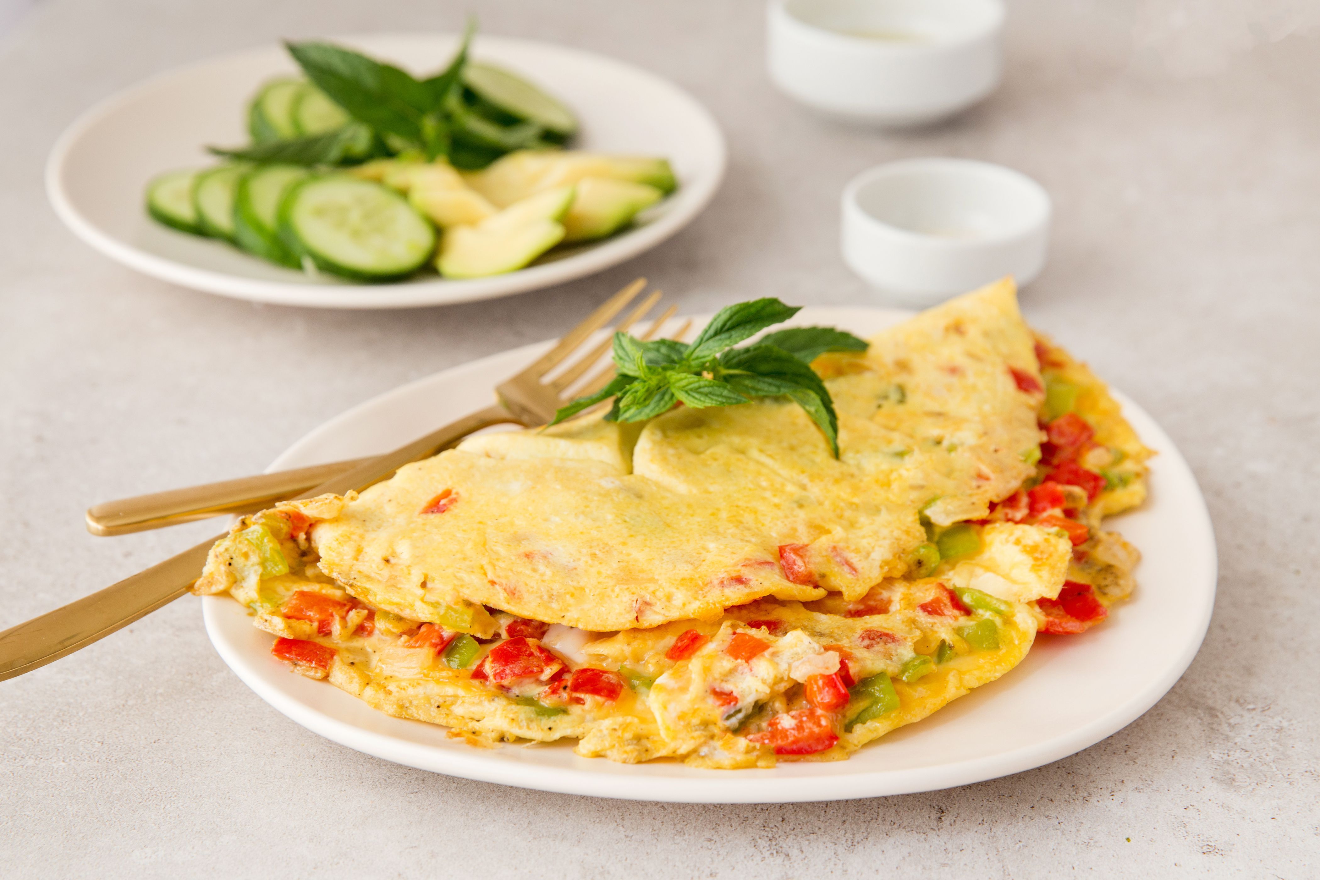 Omelette With Cheddar Or Roumi Sandwich