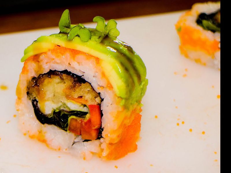 Uramaki Crab Tempura