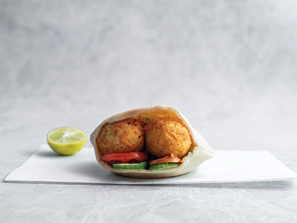 Rolled Medahrag Egg Sandwich