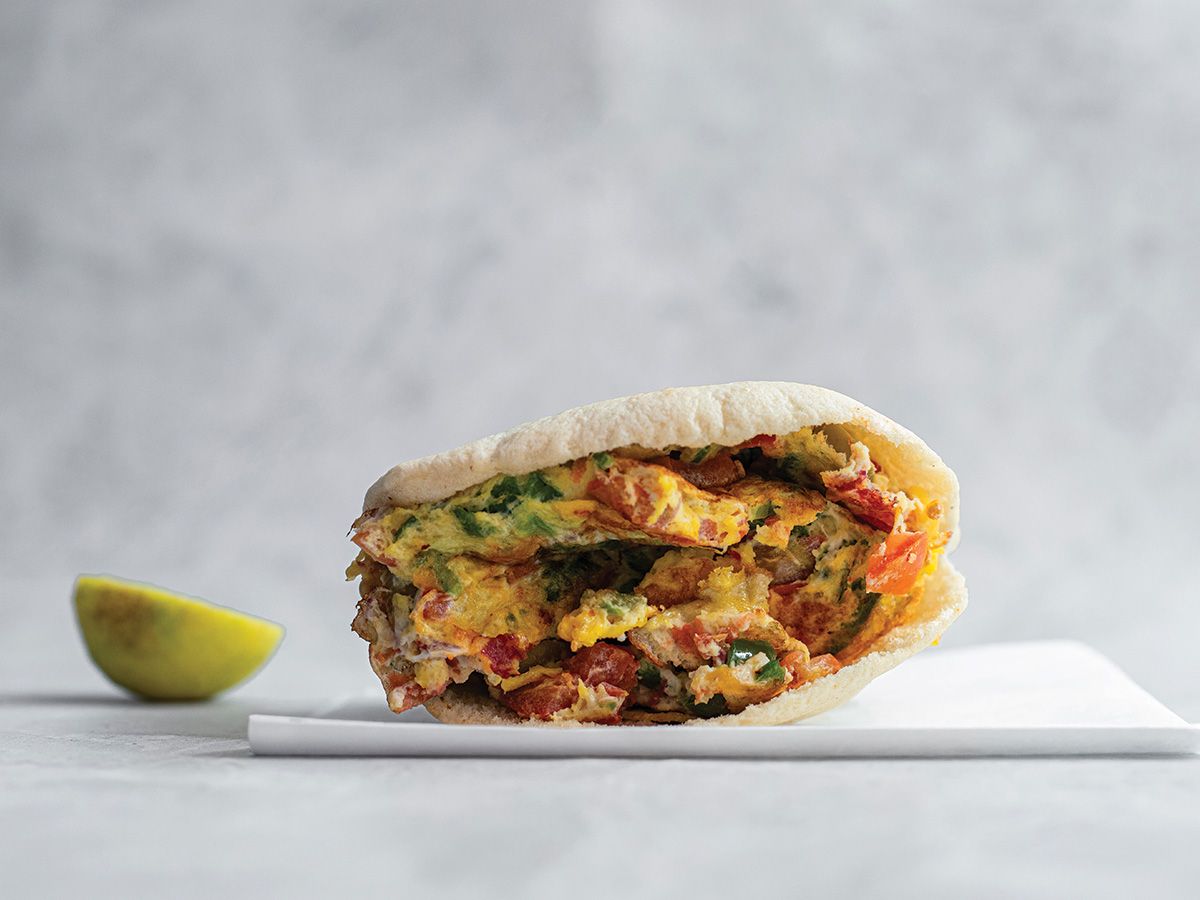 Omelette Pizza Sandwich