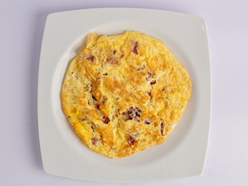 Pastrami Omelette Box