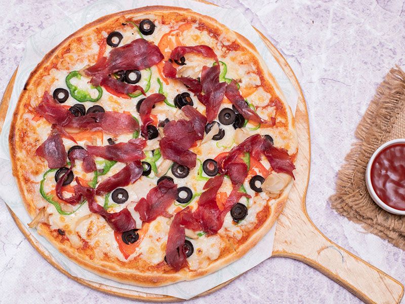 Pastrami Pizza