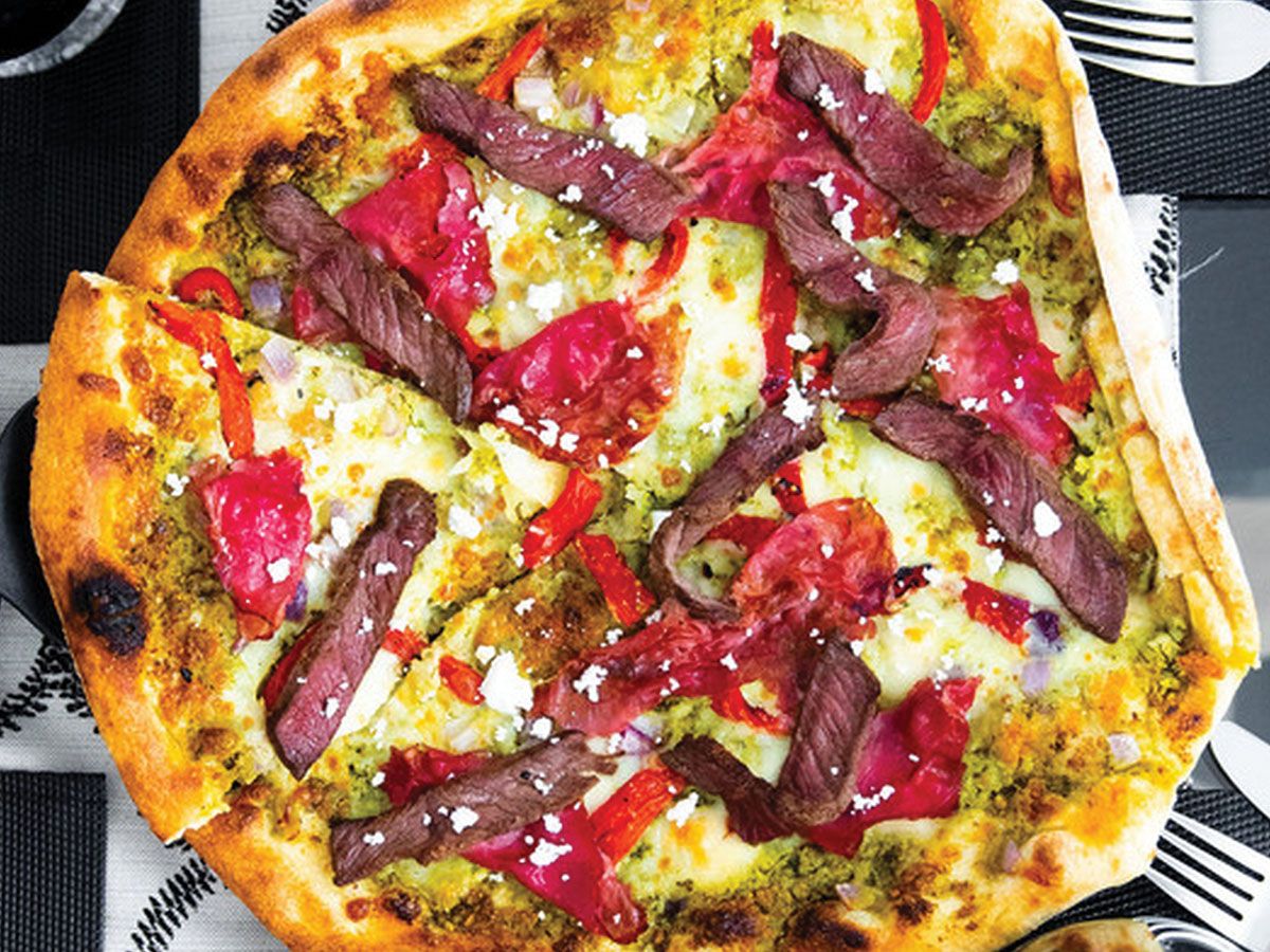 Pastrami pizza